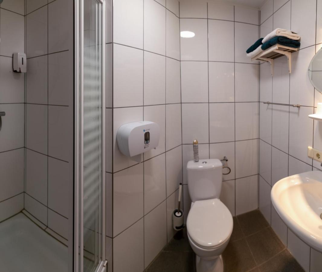 Hotel De Zwaan Schoondijke Exteriér fotografie